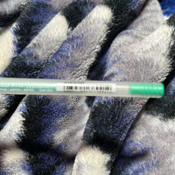 Gelly Roll Metallic pens - Picture 4 of 5